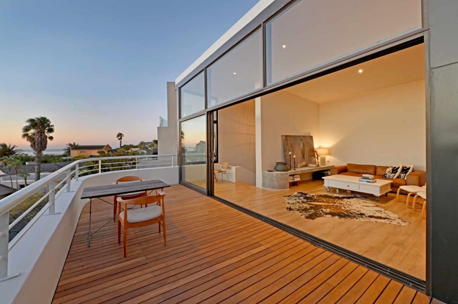 4 Bedroom Property for Sale in Camps Bay Western Cape